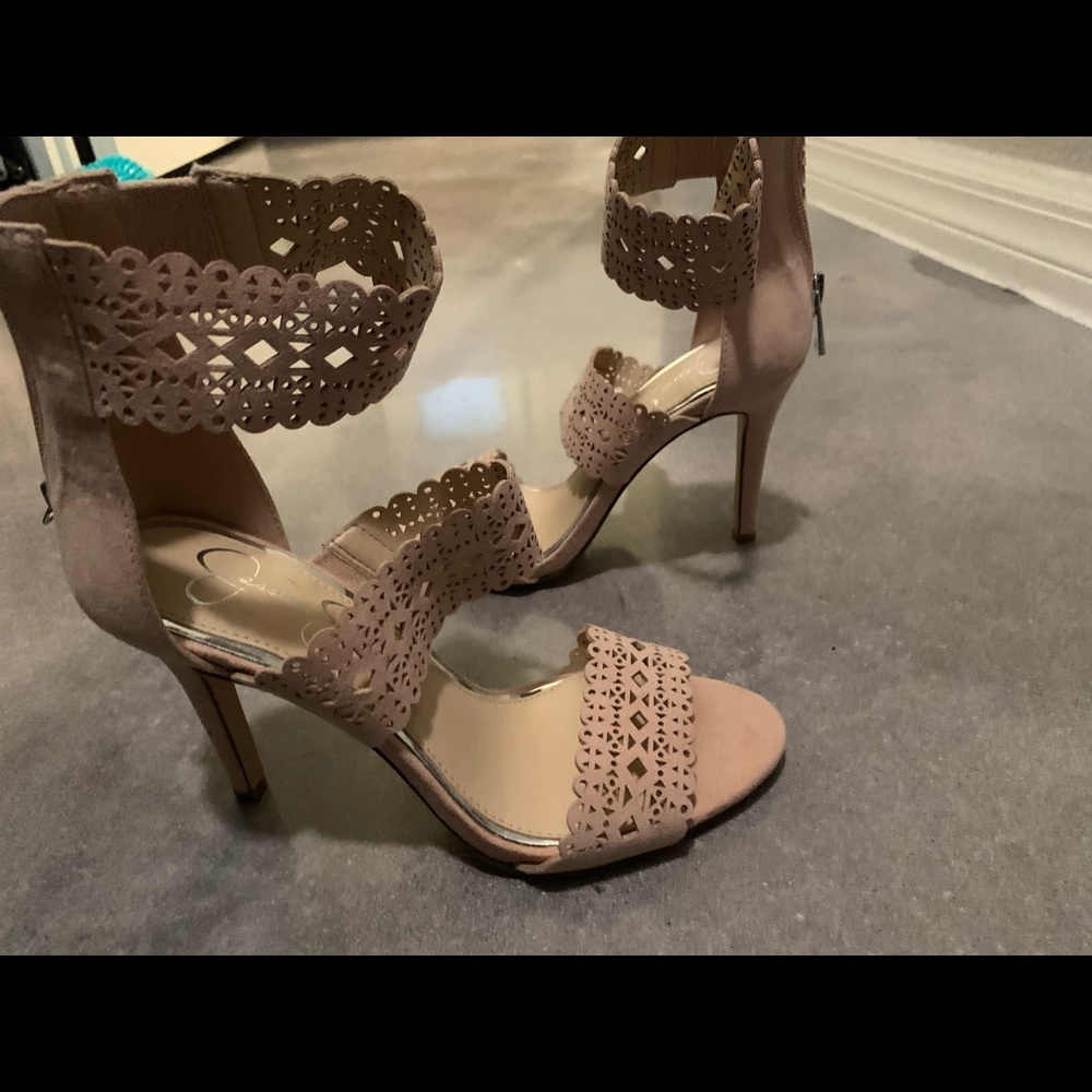 Jessica Simpson beige heels